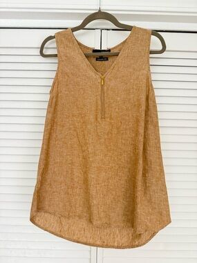 Harve Benard Linen Cotton Blend  V-Neck Zip Front Top in Camel - Women M